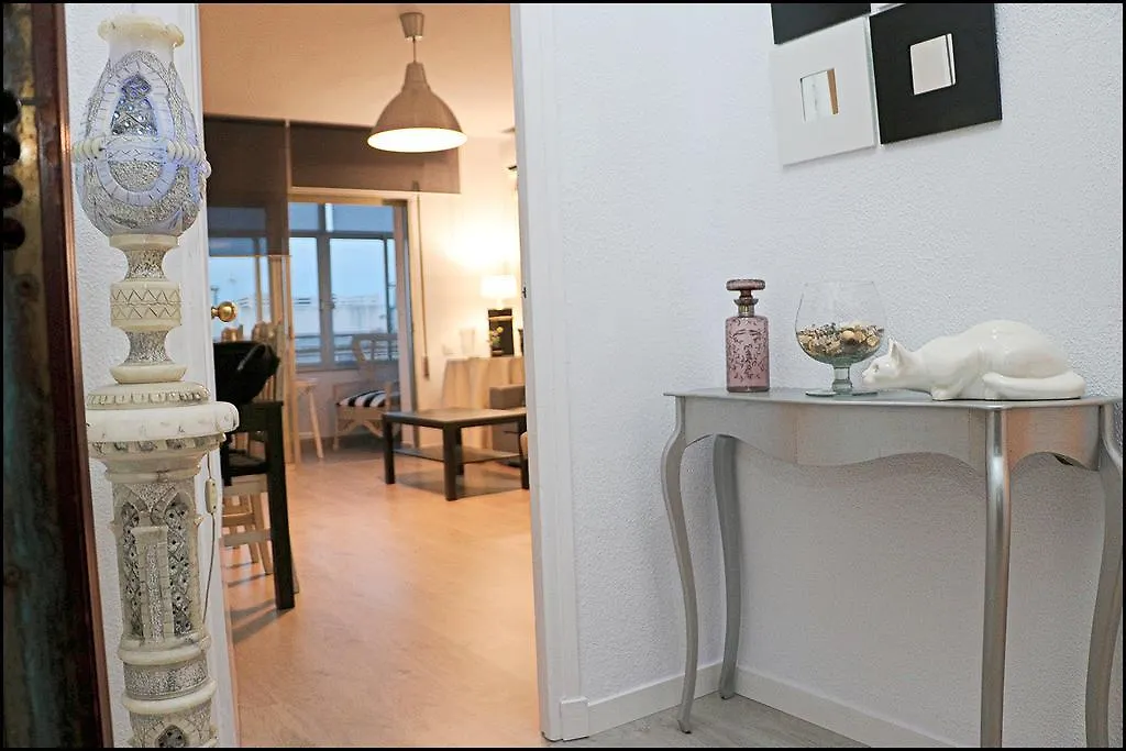 Apartamento Delfines Lägenhet Cádiz 0*,